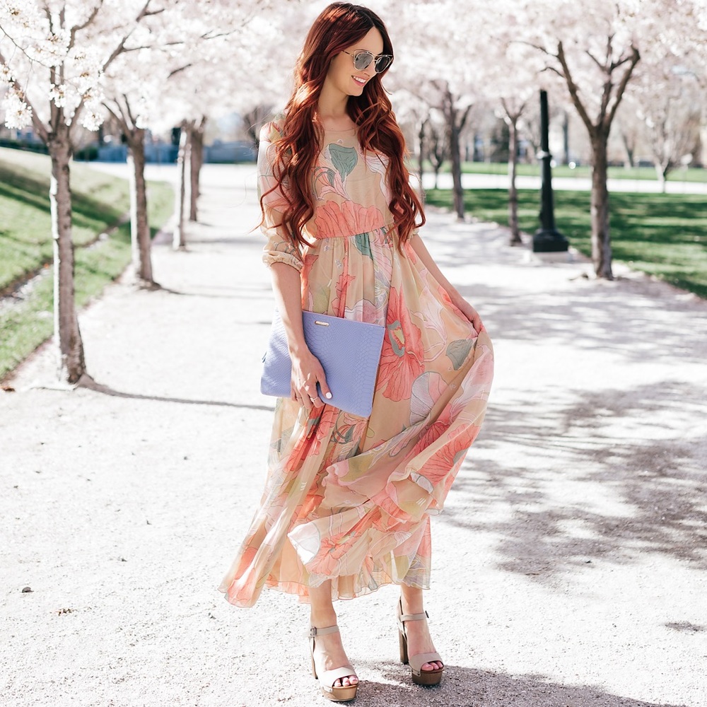 Chicwish ‘Spring Scenery Floral Maxi Dress’ XS